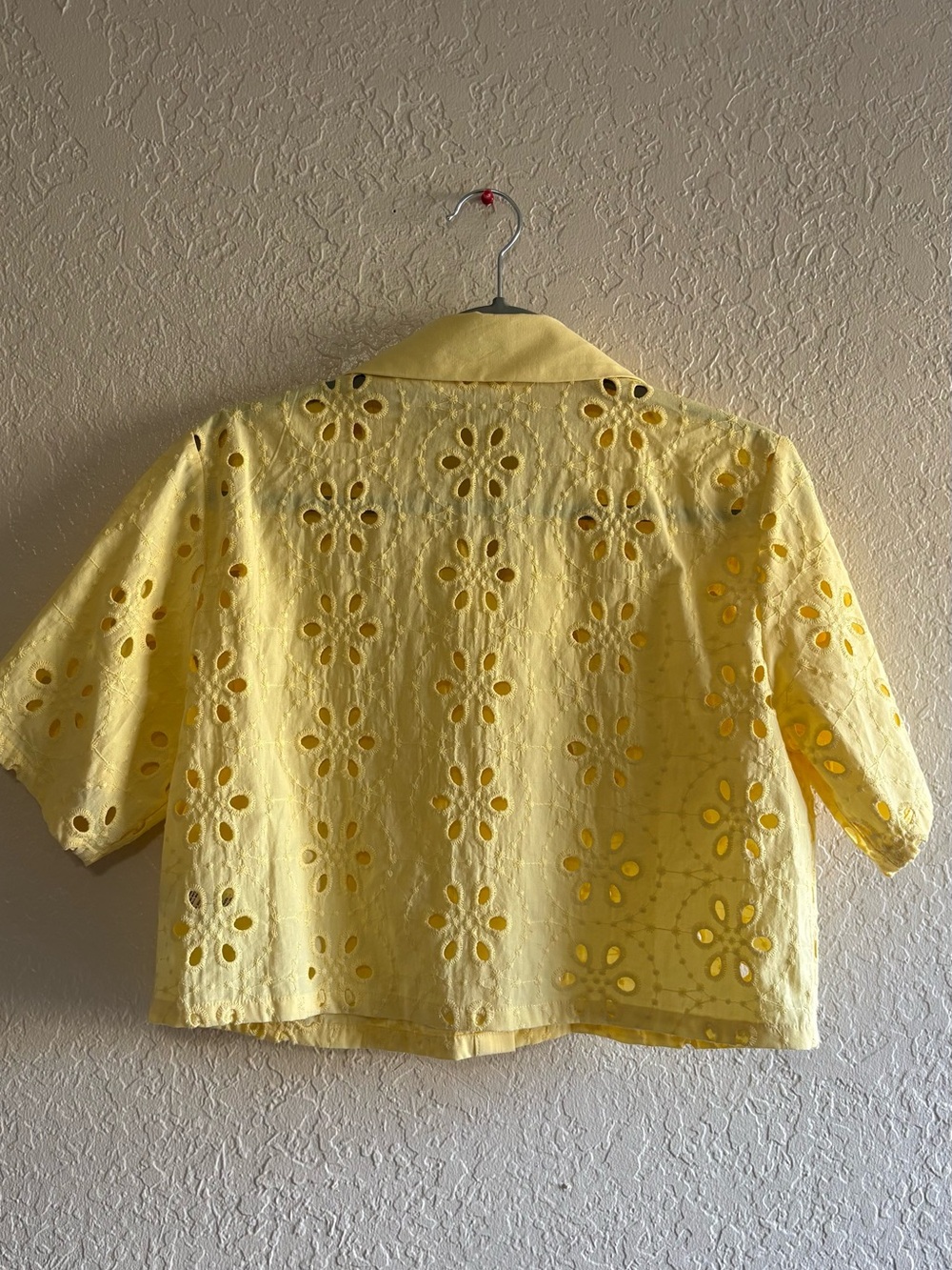 Michael Kors Yellow Eyelet Cotton Crop Shirt - Picture 8 of 8